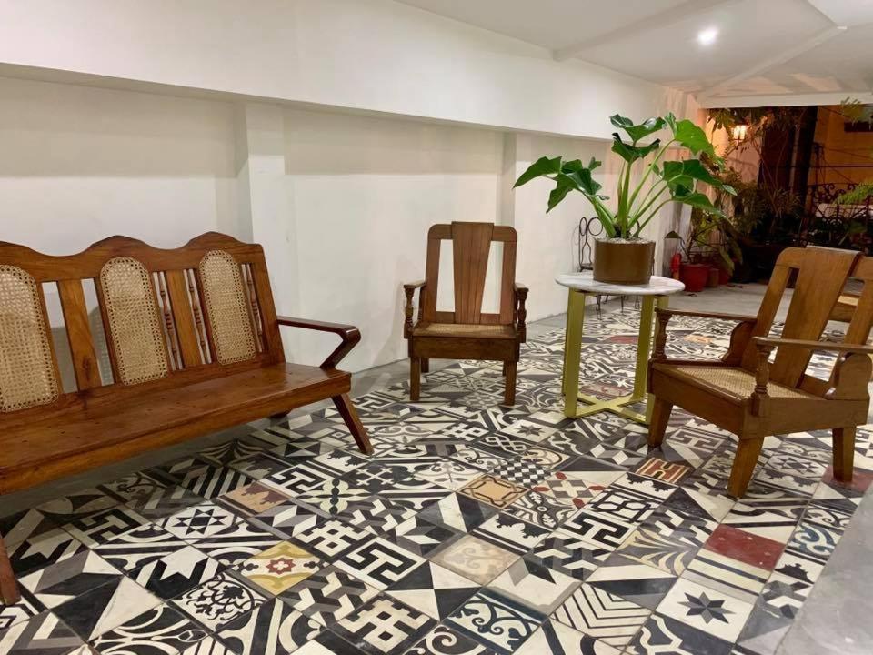 Courtyard Hotel Pasay Dış mekan fotoğraf