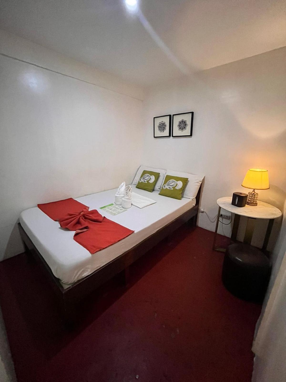 Courtyard Hotel Pasay Dış mekan fotoğraf