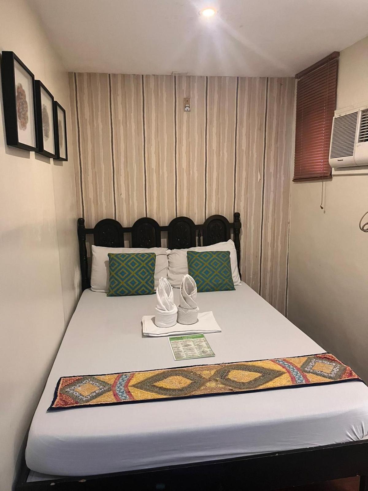 Courtyard Hotel Pasay Dış mekan fotoğraf