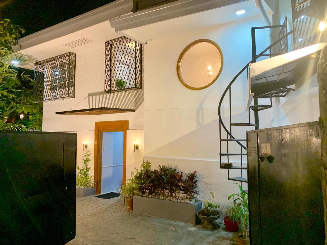 Courtyard Hotel Pasay Dış mekan fotoğraf